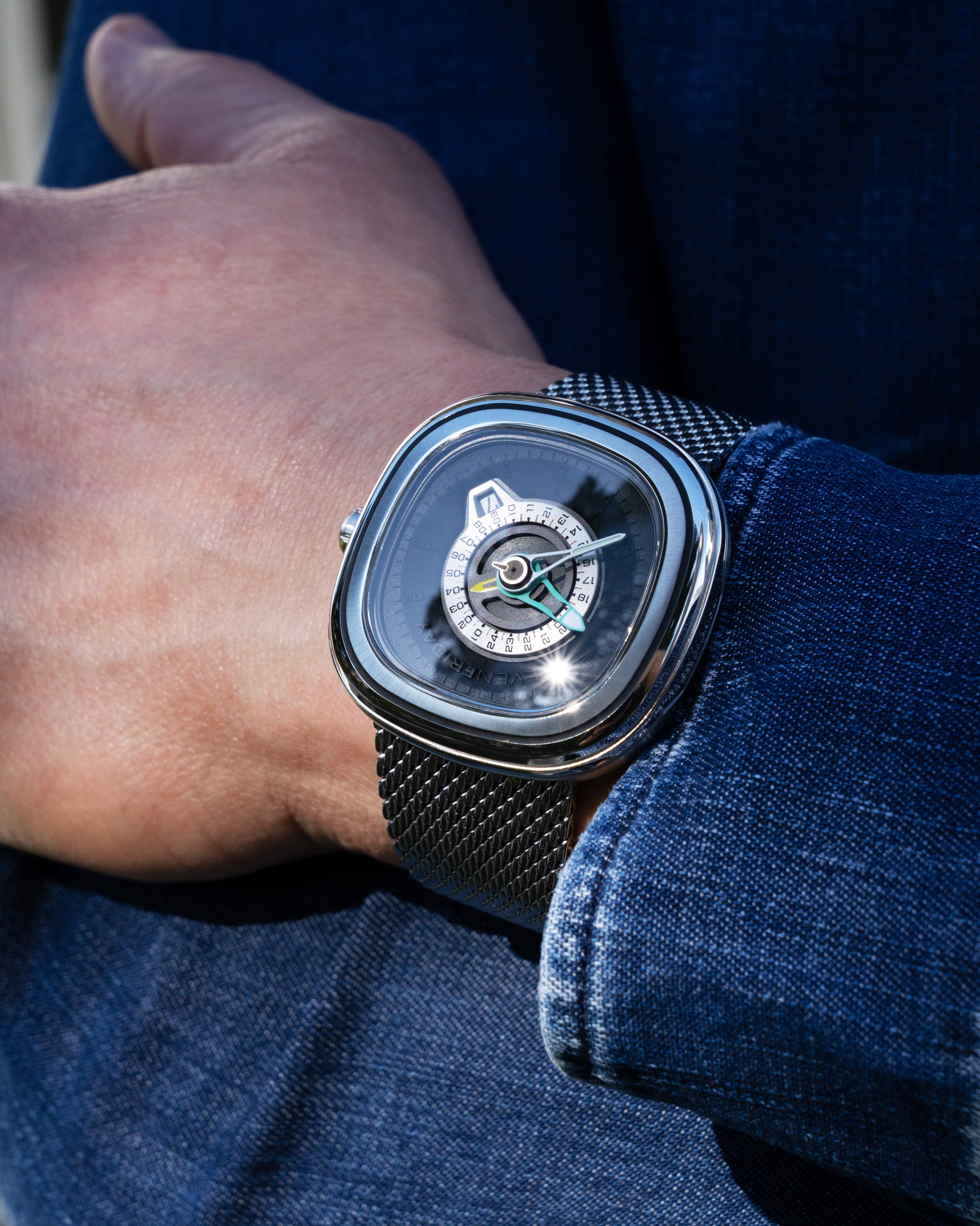 PG1/01 M "GMT"